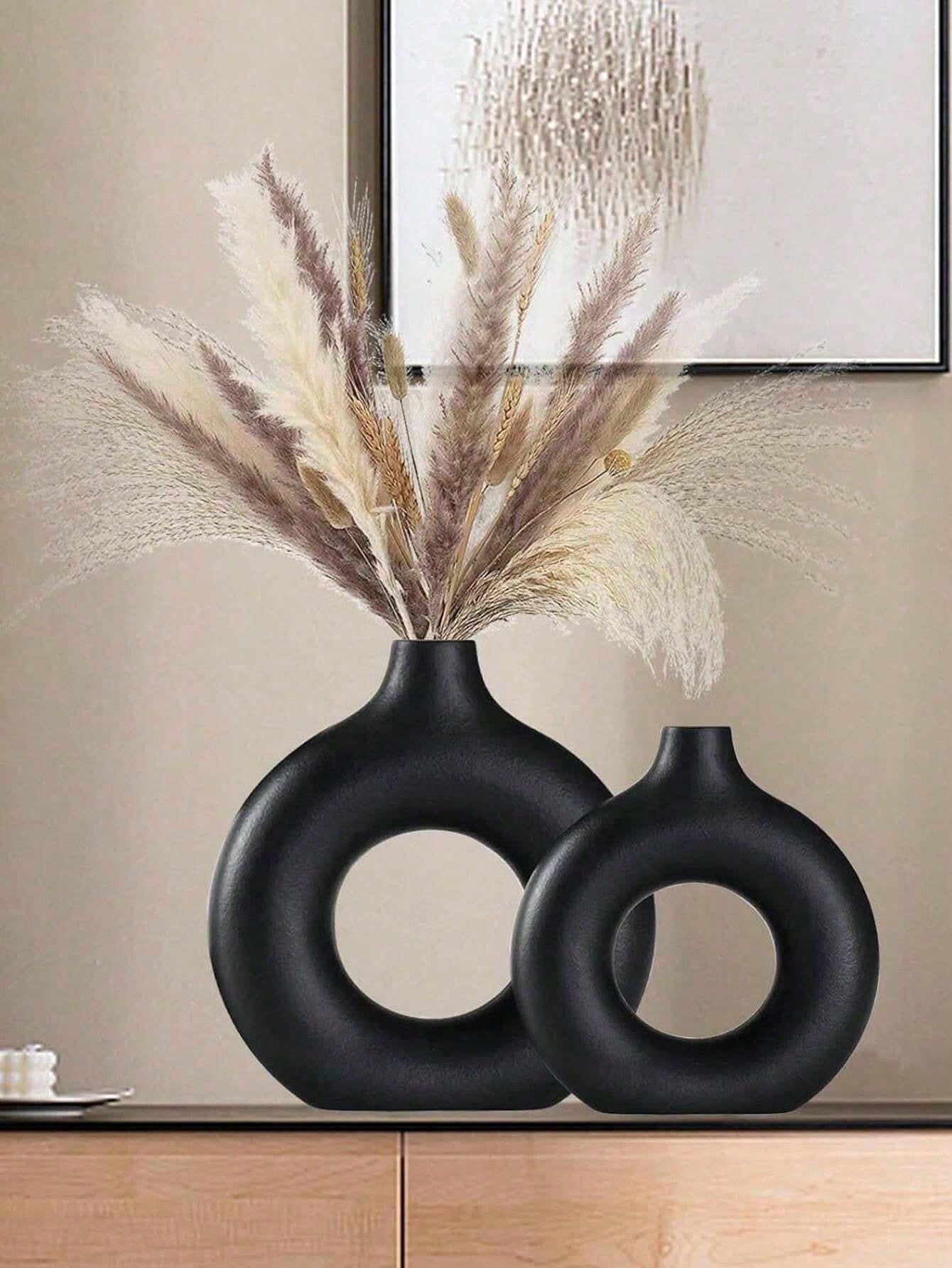 Black Circular Plastic Flower Vase – Modern Minimalist Vase for Dried & Faux Floral Arrangements