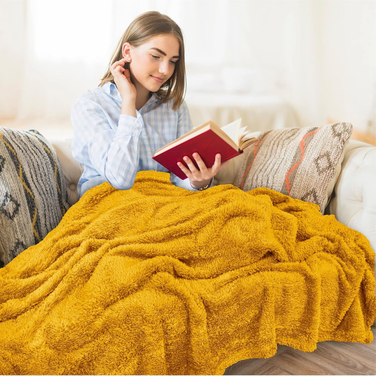 Yellow Gold Sherpa Fleece Throw Blanket – 50x60” Cozy, Lightweight & Plush Decorative Blanket for Sofa, Bed & Travel