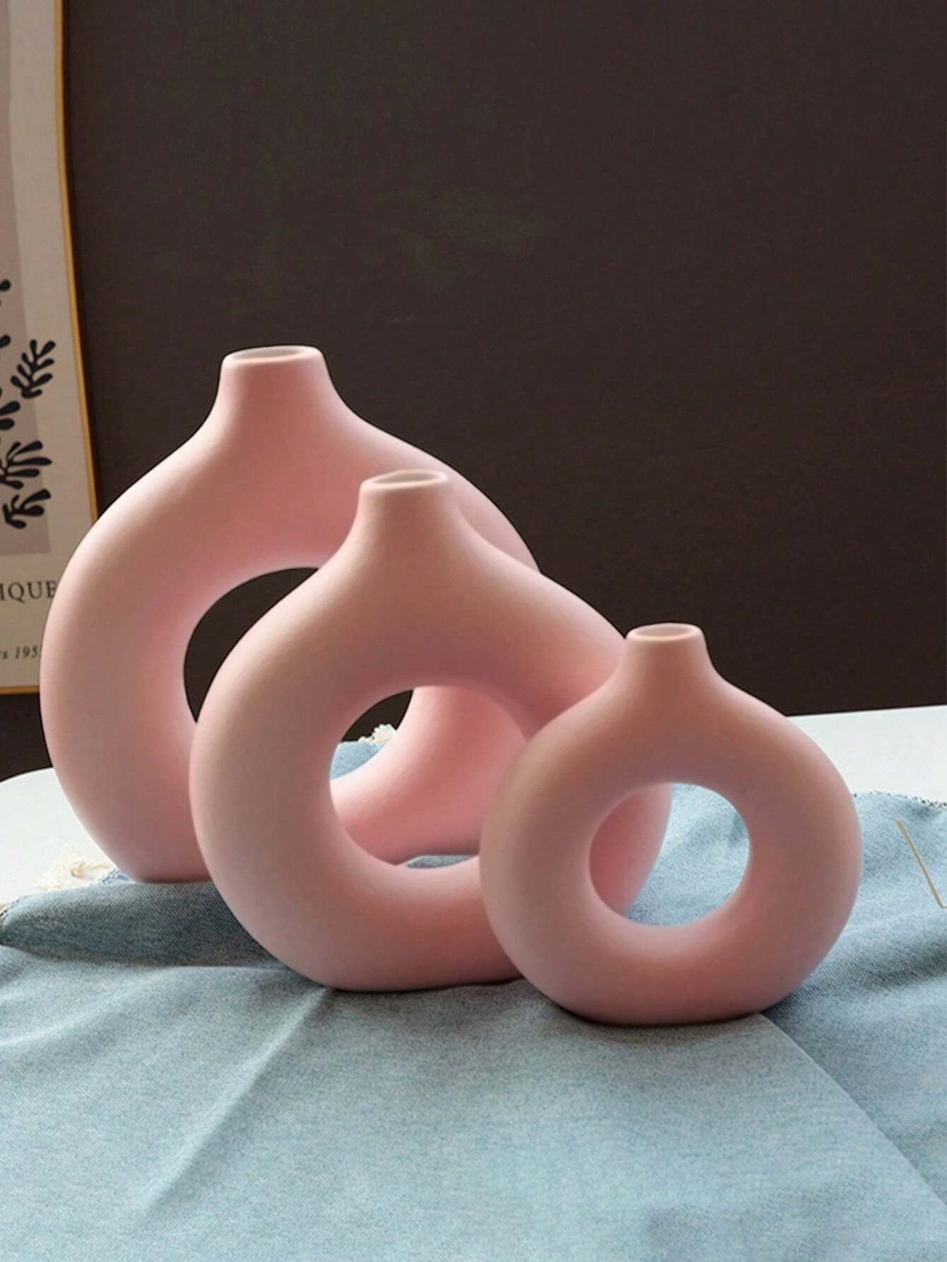 Elegant Pink Decorative Vase – Cute & Durable Gift for Bedroom or Living Room