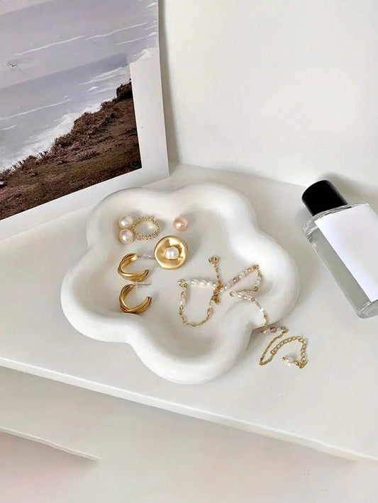Flower-Shaped Jewelry Tray – Decorative Organizer for Rings, Trinkets & Small Items